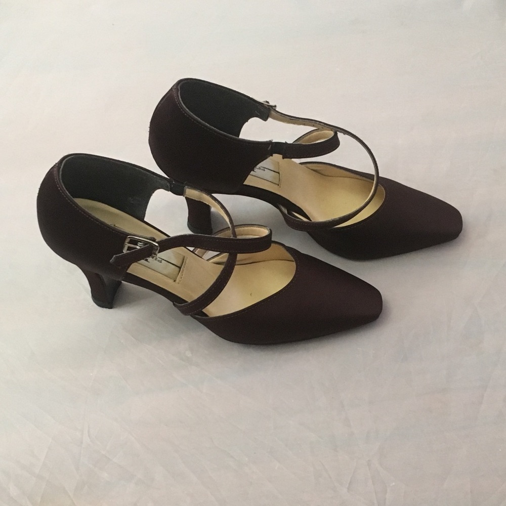 KF Brown Satin X Strap Size 5M